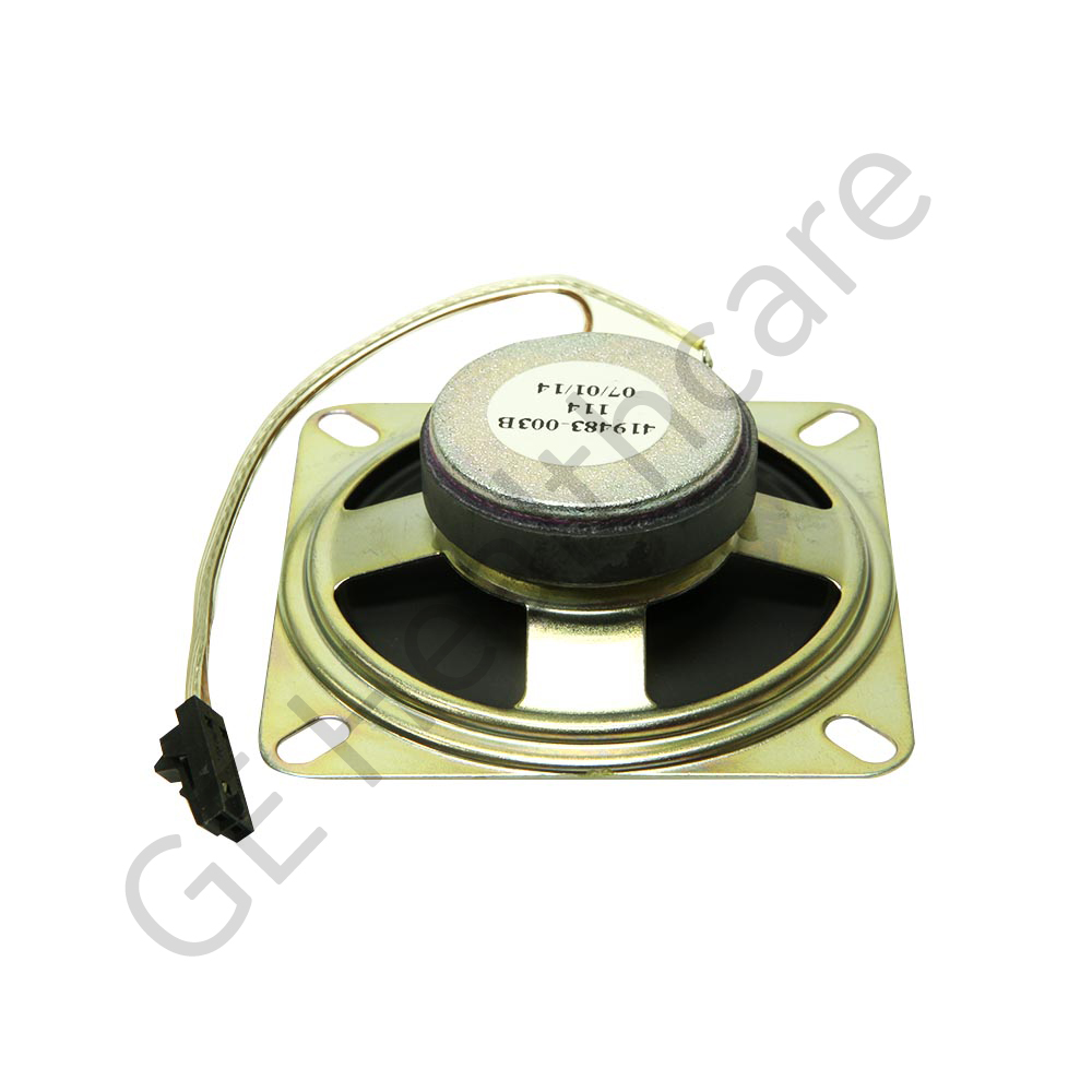 用接线和连接器组装的扬声器 用接线和连接器组装的扬声器